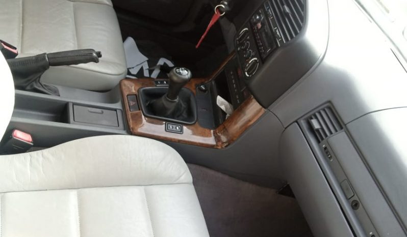 BMW 320i full