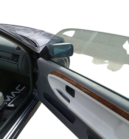 BMW 320i full