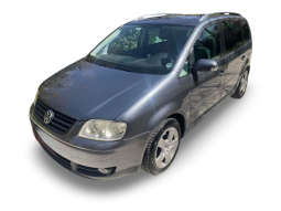 VOLKSWAGEN _TOURAN_2004 full