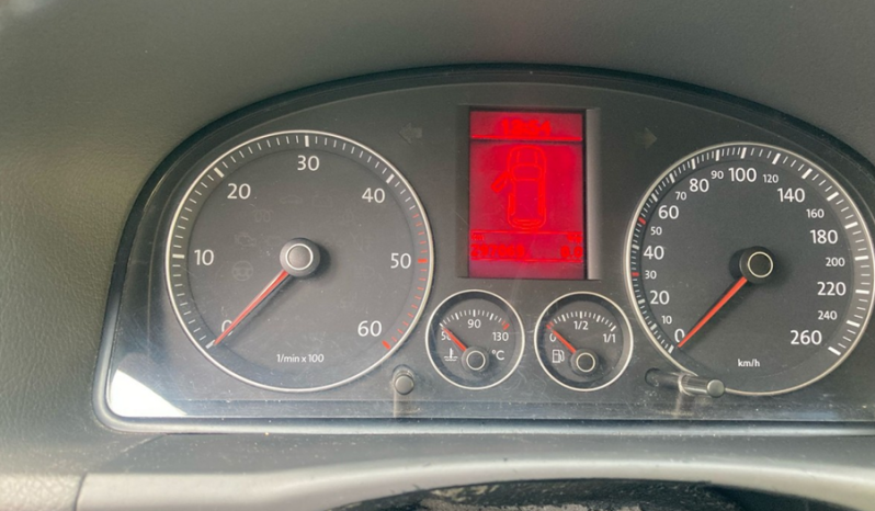 VOLKSWAGEN _TOURAN_2004 full