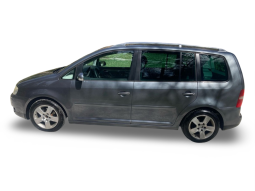 VOLKSWAGEN _TOURAN_2004 full