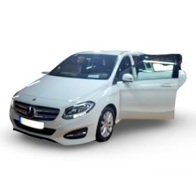 Mercedes-Benz_B180_2016