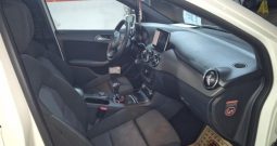Mercedes-Benz_B180_2016 full