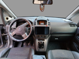 Opel_Zafira_2006 full