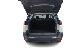 PEUGEOT_5008_2019 full