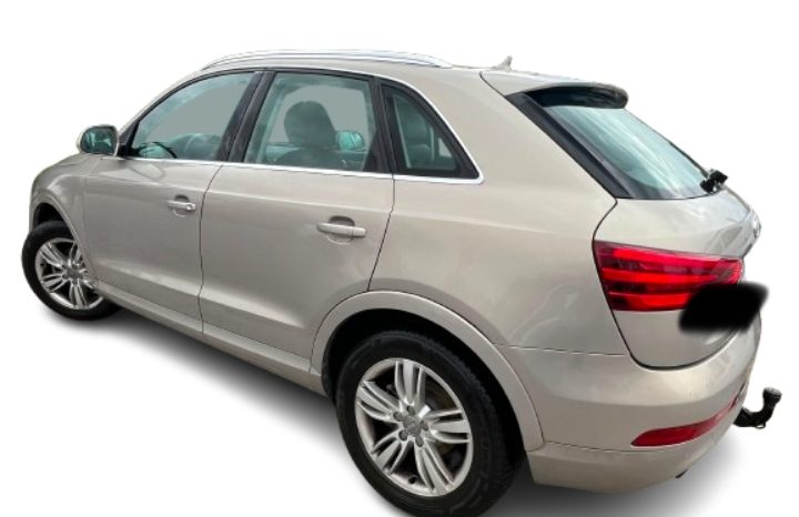 AUDI_Q3_2012 full