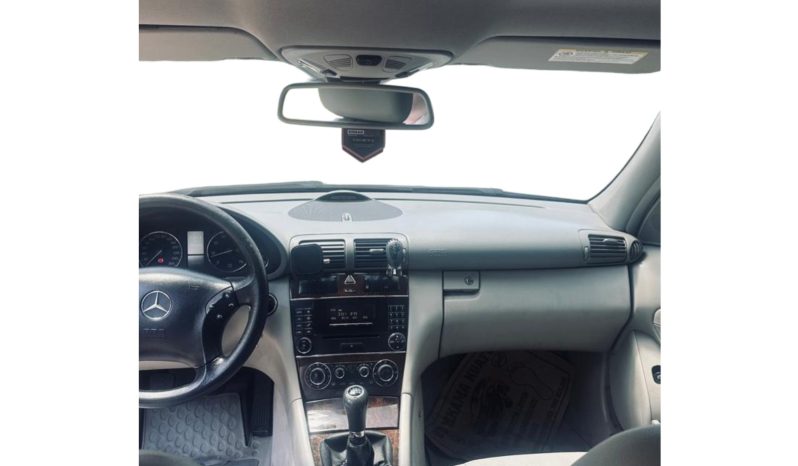 MERCEDES-BENZ_C280 full
