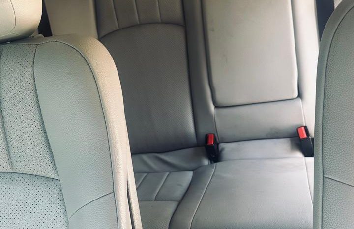MERCEDES-BENZ_C280 full