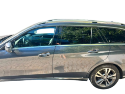 MERCEDES-BENZ_350 BLUE TEC T4 MATIC_2016 full