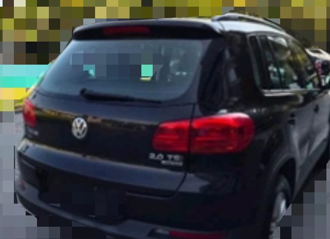 VOLKSWAGEN_TIGUAN_2015 full